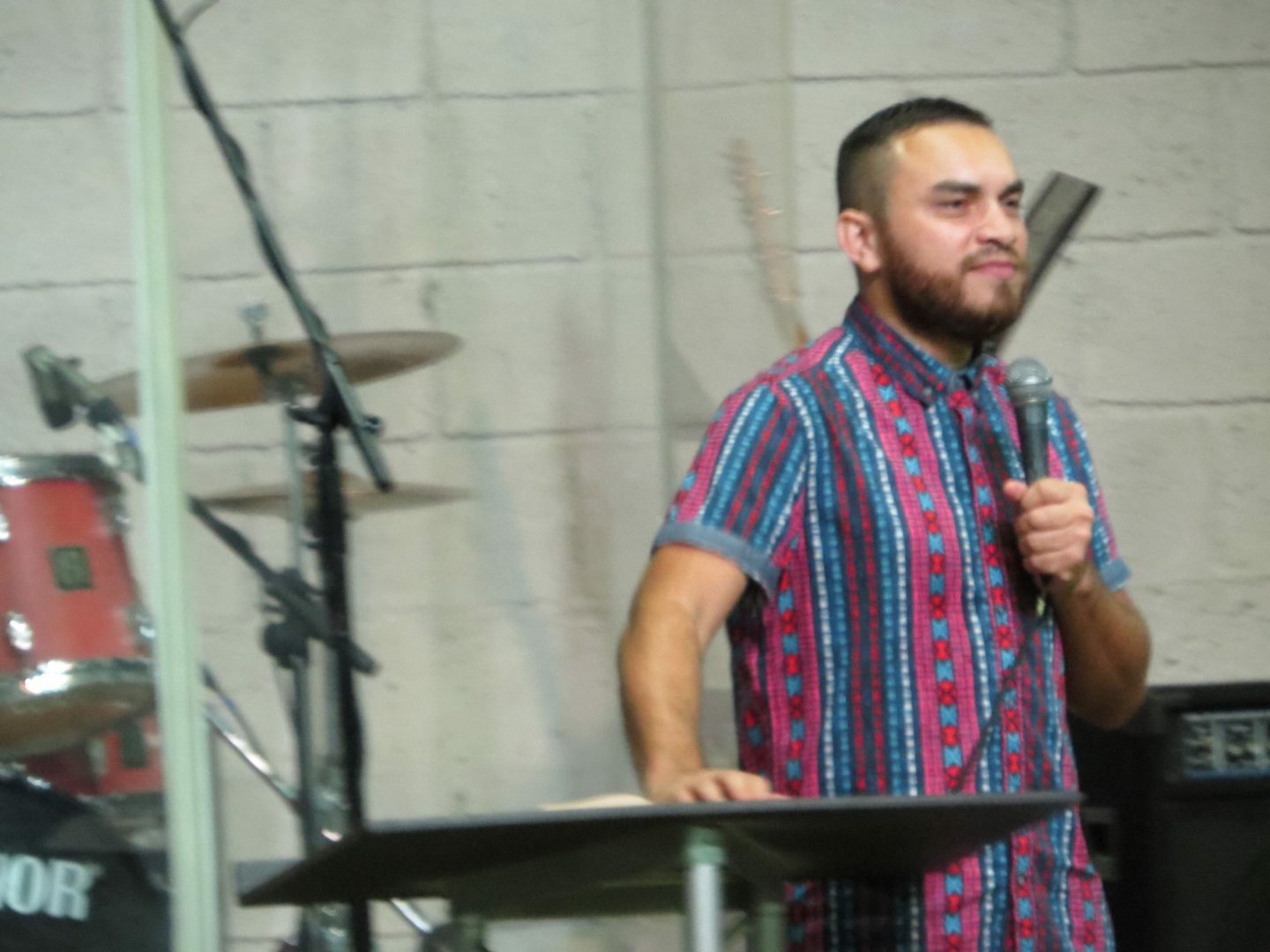 Warry Nunez preaching at Movida